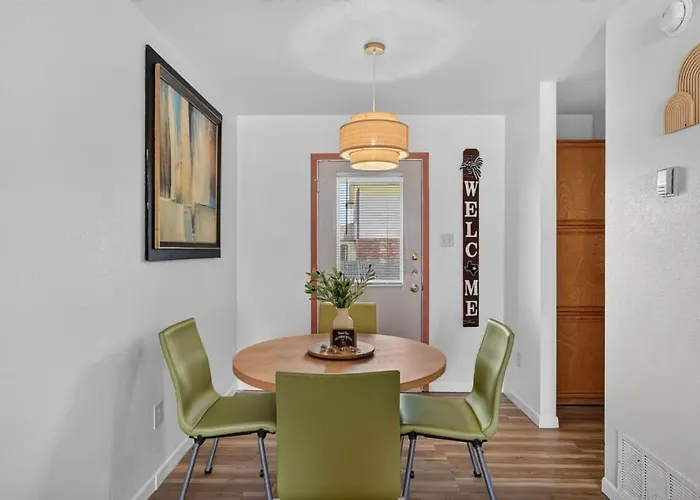 Cozy Townhome With Private Backyard Killeen
